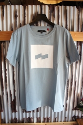 BANKS FLAG TEE SHIRT (GLACIER BLUE)