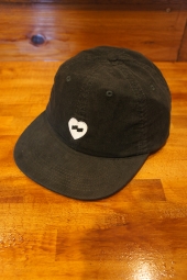 BANKS HEART HAT (COMBAT)