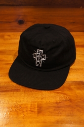 DIAMOND SUPPLY CO X DOGTOWN STRAPBACK CAP (BLACK)