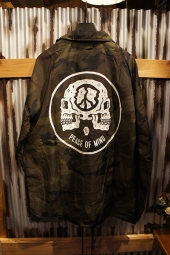 SKETCHY TANK PEACE OF MIND COACHES JACKET (CAMO)