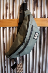 VANS WARD CROSS BODY PACK (LAUREL WREATH)