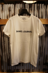 BANKS JOURNAL LABEL TEE SHIRT (OFF WHITE)