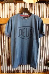 DEUS EX MACHINA SHIELD INDIGO TEE (LIGHT INDIGO)