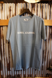 BANKS JOURNAL LABEL TEE SHIRT (HEATHER CLOUD BLUE)