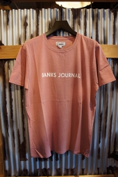 BANKS JOURNAL LABEL TEE SHIRT (ASH ROSE)