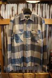 BRIXTON BOWERY L/S FLANNEL (OFF WHITE/DUSTY BLUE)