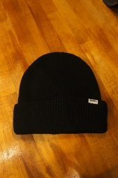 BANKS JOURNAL PRIMARY BEANIE (BLACK)