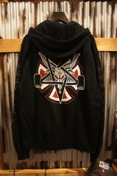 INDEPENDENT x THRASHER PENTAGRAM CROSS PULLOVER HOODIE (BLACK)