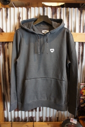 BANKS JOURNAL HEART PULLOVER FLEECE (DIRTY BLACK)