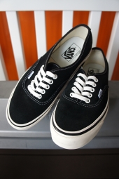 VANS Authentic 44 DX (ANAHEIM FACTORY) Og Black BK/SUE