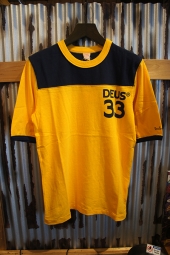 DEUS EX MACHINA Harold Sports Tee (GOLDEN-NAVY)