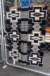 PENDLETON Kitchen Mat Large (Black)