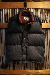 Crescent Down Works Italian Vest Black Denim Ver.