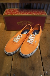 VANS CLASSIC AUTHENTIC CANTELOUPE/TRUE WHITE